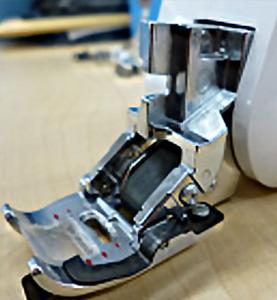Brother SA205 Babylock BLDYQFDF 1/4 Seam Guide Foot for Muvit SA196