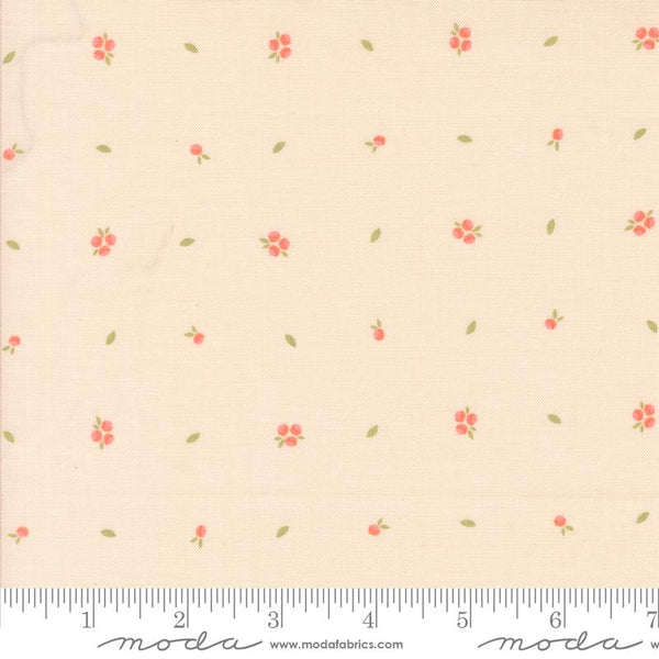 Moda Fabrics, Abloom, Tiny Tossed Flowers, Pale Pink