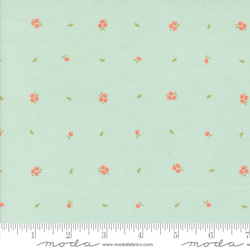 Moda Fabrics, Abloom, Tiny Tossed Flowers, Robins Egg