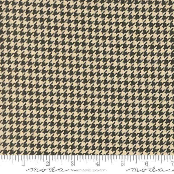 Moda, Home Sweet Haunt, Houndstooth, Bone
