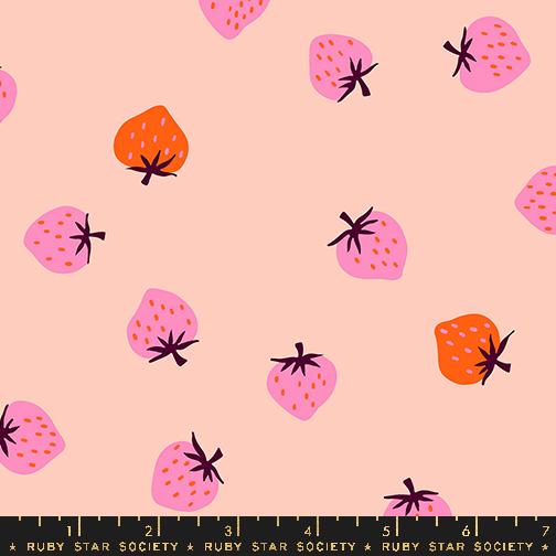 Moda, Ruby Star, Strawberry, Pale Peach