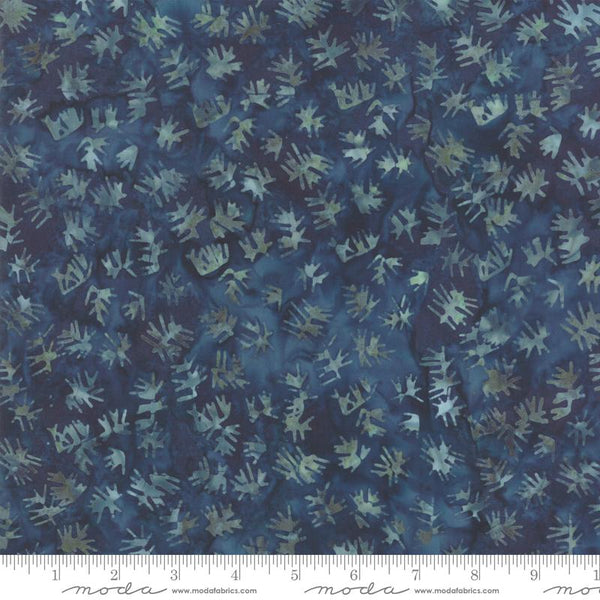 Splendor Batiks - Pine - Night