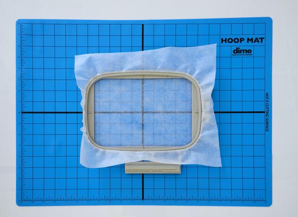 Non-Slip Hoop Mat by Dime 16 X 22